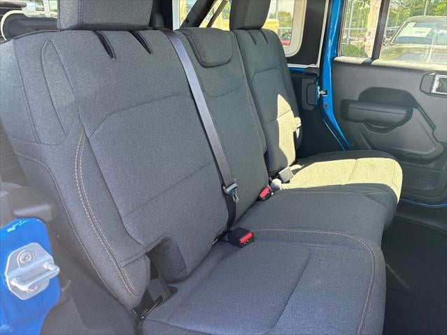 2026 Jeep Wrangler 4-Door Sport RHD 4x4