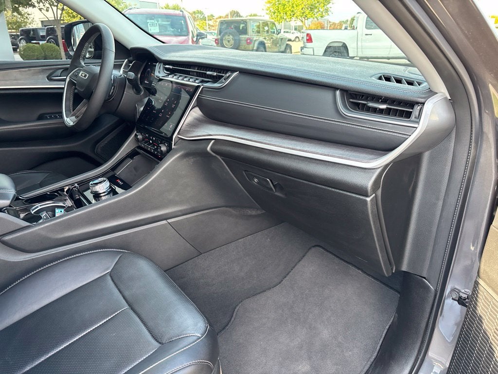 2023 Jeep Grand Cherokee Limited 4x2