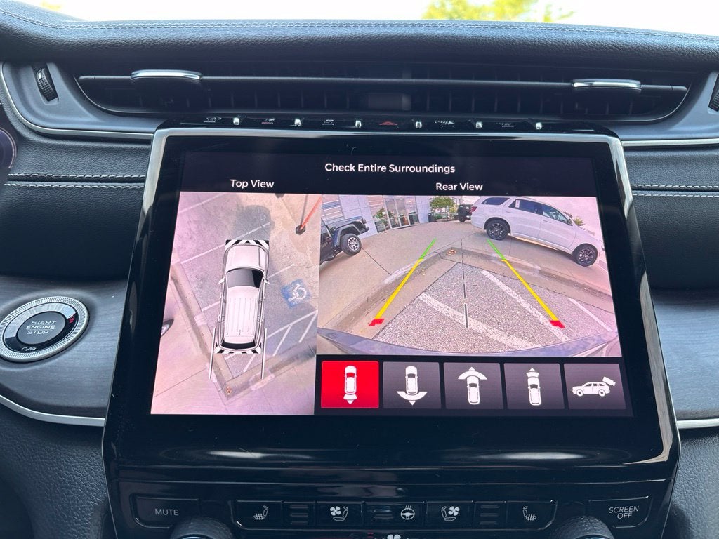 2023 Jeep Grand Cherokee Limited 4x2