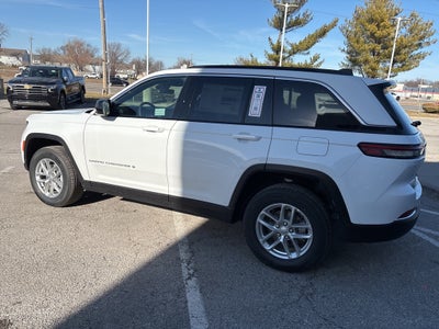 2026 Jeep Grand Cherokee Laredo