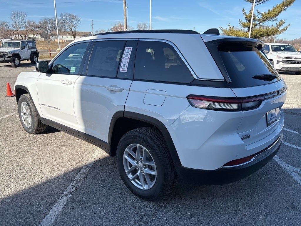 2026 Jeep Grand Cherokee Laredo