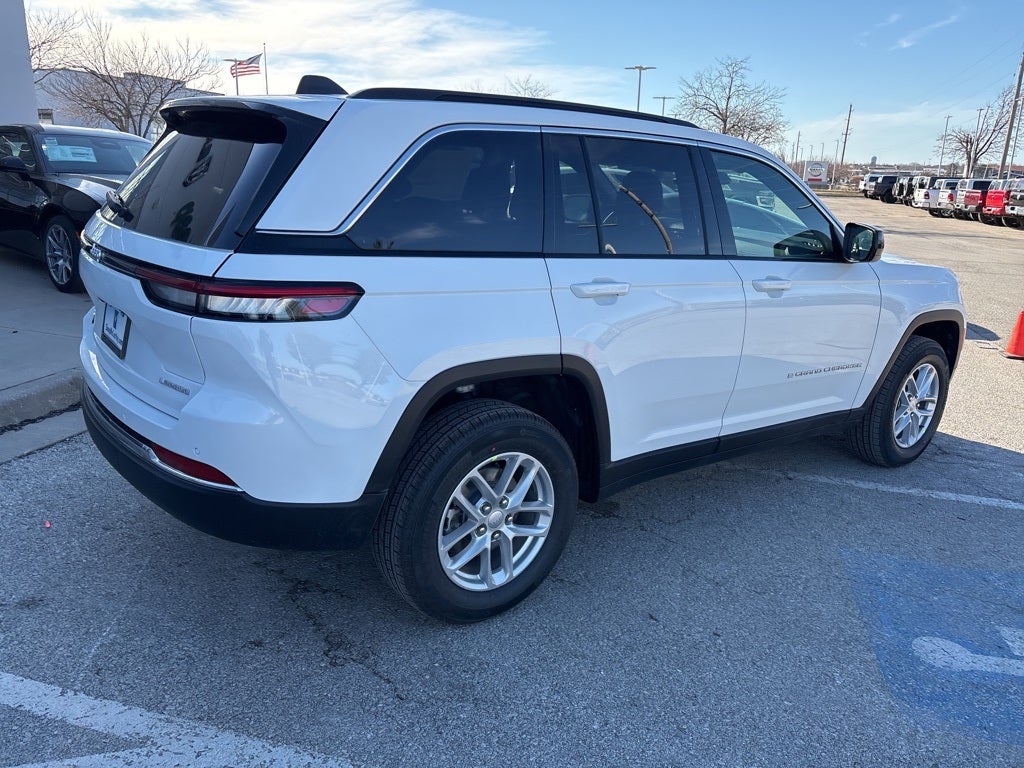 2026 Jeep Grand Cherokee Laredo
