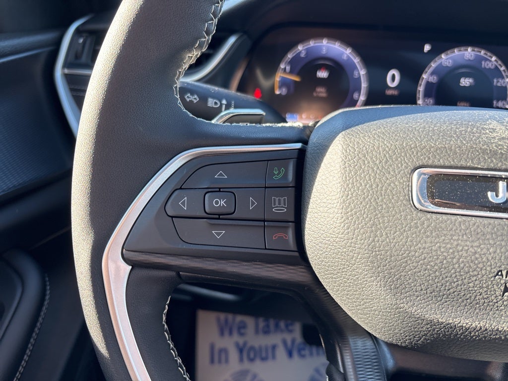 2026 Jeep Grand Cherokee Laredo