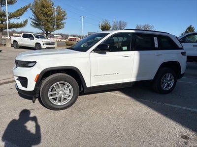 2026 Jeep Grand Cherokee GRAND CHEROKEE LAREDO X 4X4