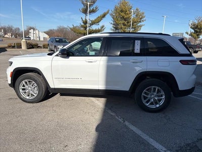 2026 Jeep Grand Cherokee GRAND CHEROKEE LAREDO X 4X4