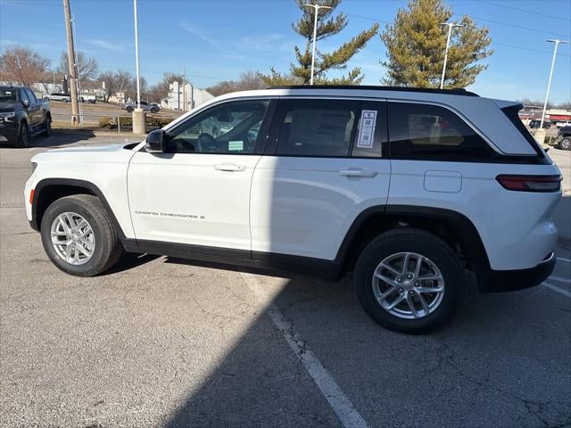 2026 Jeep Grand Cherokee GRAND CHEROKEE LAREDO X 4X4