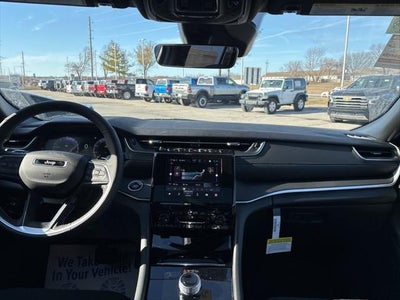 2026 Jeep Grand Cherokee GRAND CHEROKEE LAREDO X 4X4