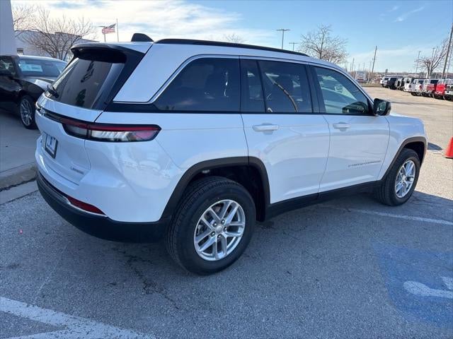 2026 Jeep Grand Cherokee GRAND CHEROKEE LAREDO X 4X4