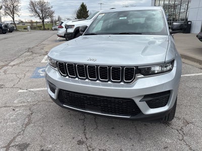 2026 Jeep Grand Cherokee Laredo