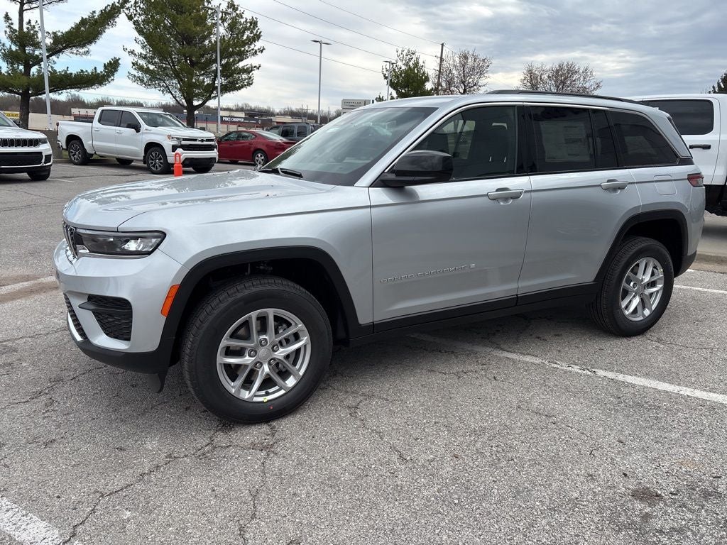 2026 Jeep Grand Cherokee Laredo