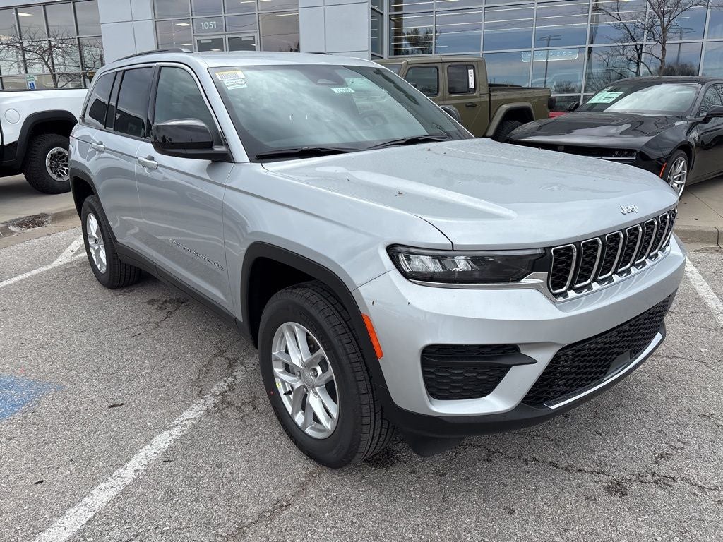 2026 Jeep Grand Cherokee Laredo