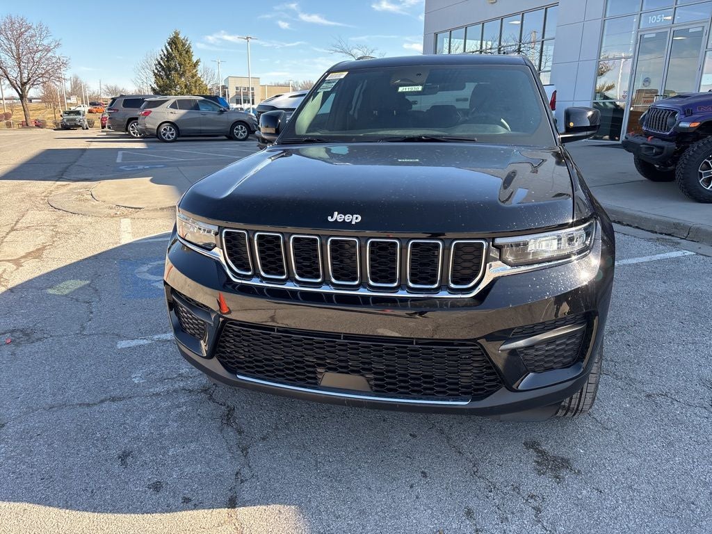 2026 Jeep Grand Cherokee Laredo