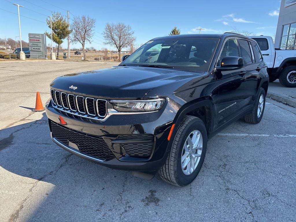 2026 Jeep Grand Cherokee Laredo