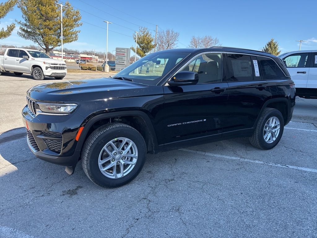 2026 Jeep Grand Cherokee Laredo