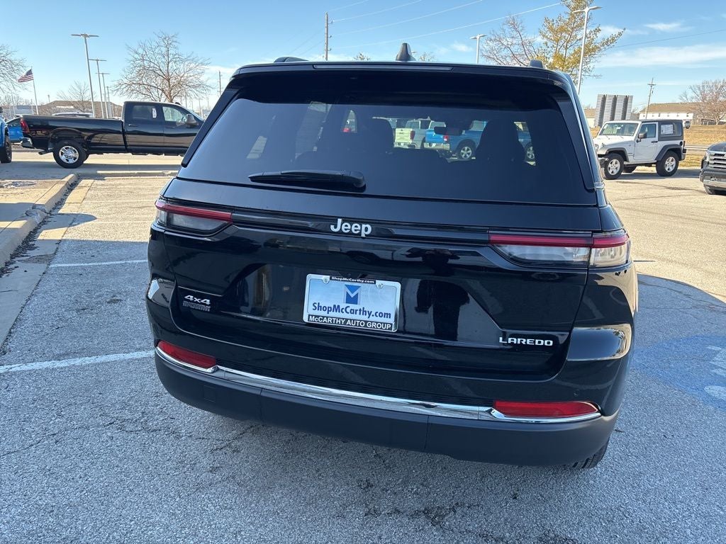 2026 Jeep Grand Cherokee Laredo