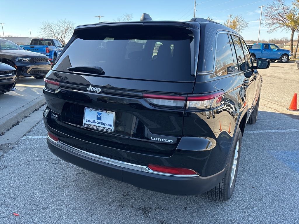 2026 Jeep Grand Cherokee Laredo