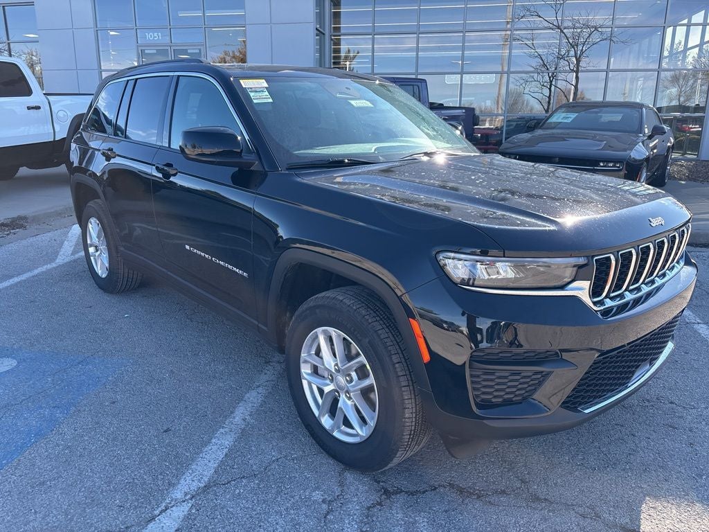 2026 Jeep Grand Cherokee Laredo