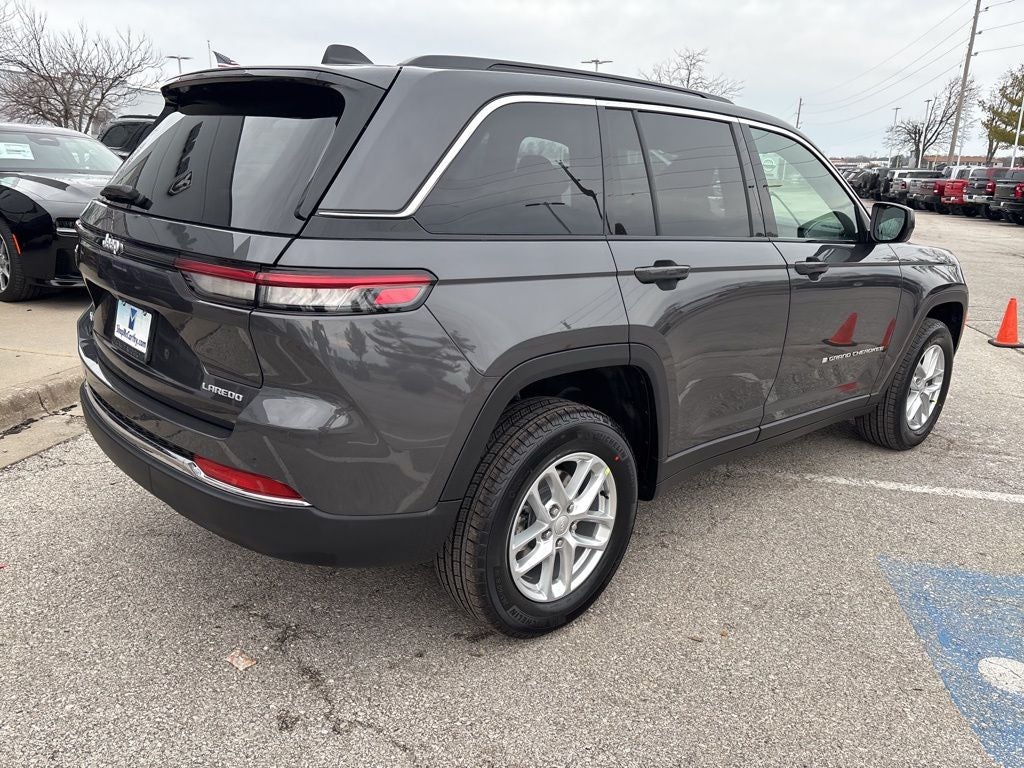 2026 Jeep Grand Cherokee Laredo