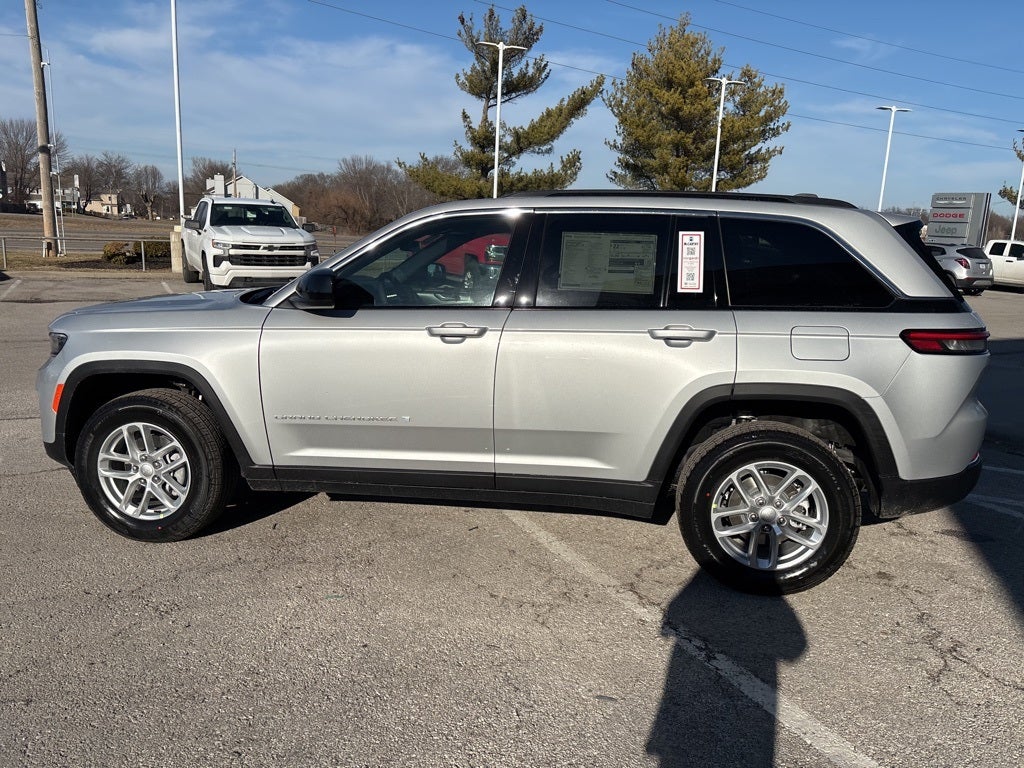 2026 Jeep Grand Cherokee Laredo