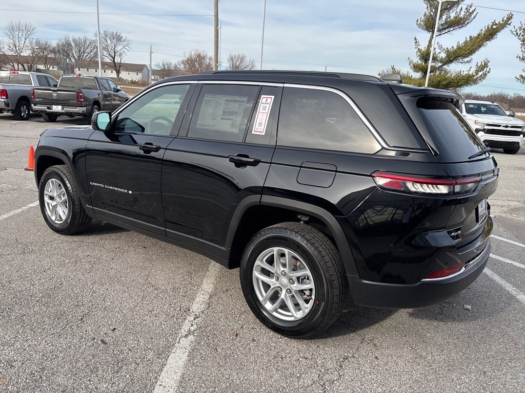 2026 Jeep Grand Cherokee Laredo
