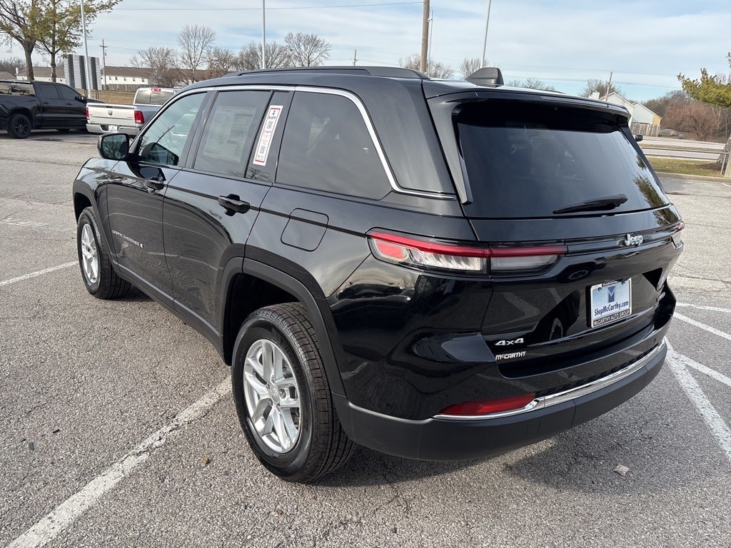 2026 Jeep Grand Cherokee Laredo