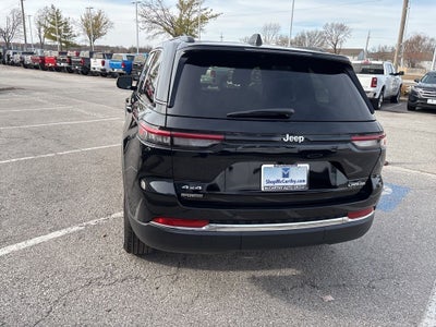 2026 Jeep Grand Cherokee Laredo