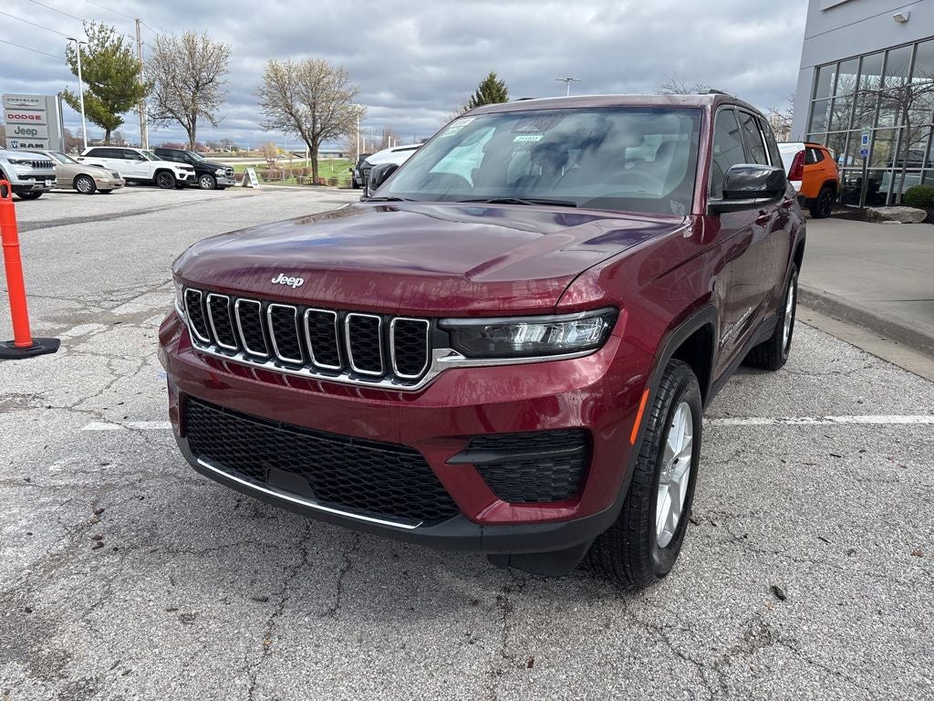 2026 Jeep Grand Cherokee Laredo