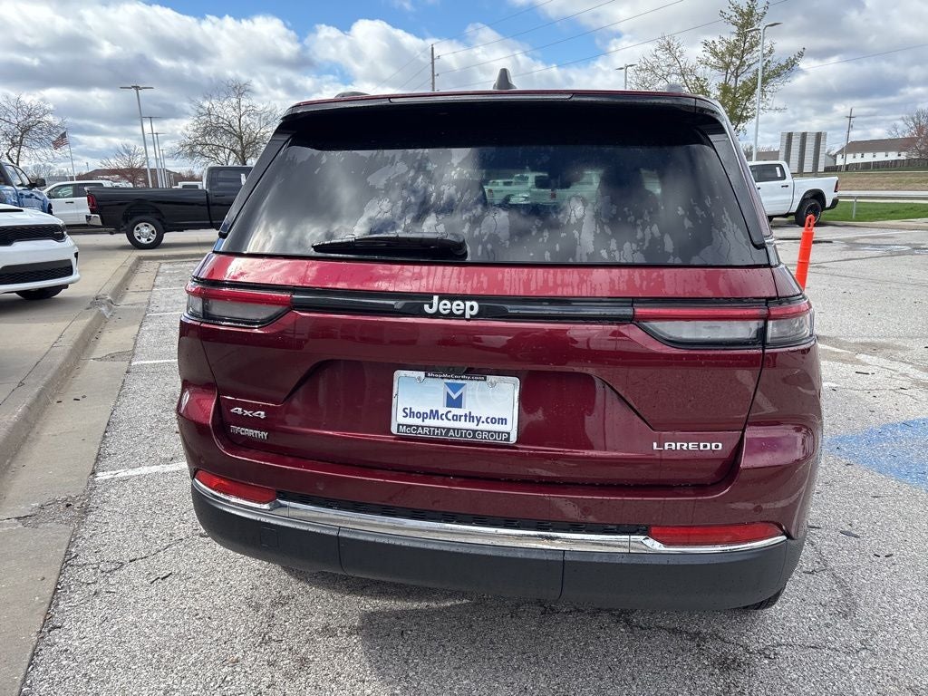 2026 Jeep Grand Cherokee Laredo