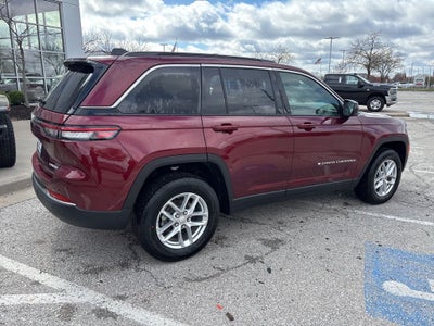 2026 Jeep Grand Cherokee Laredo