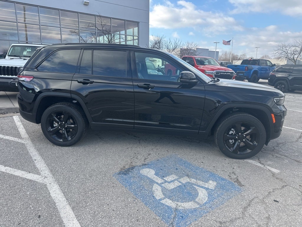 2025 Jeep Grand Cherokee Altitude X