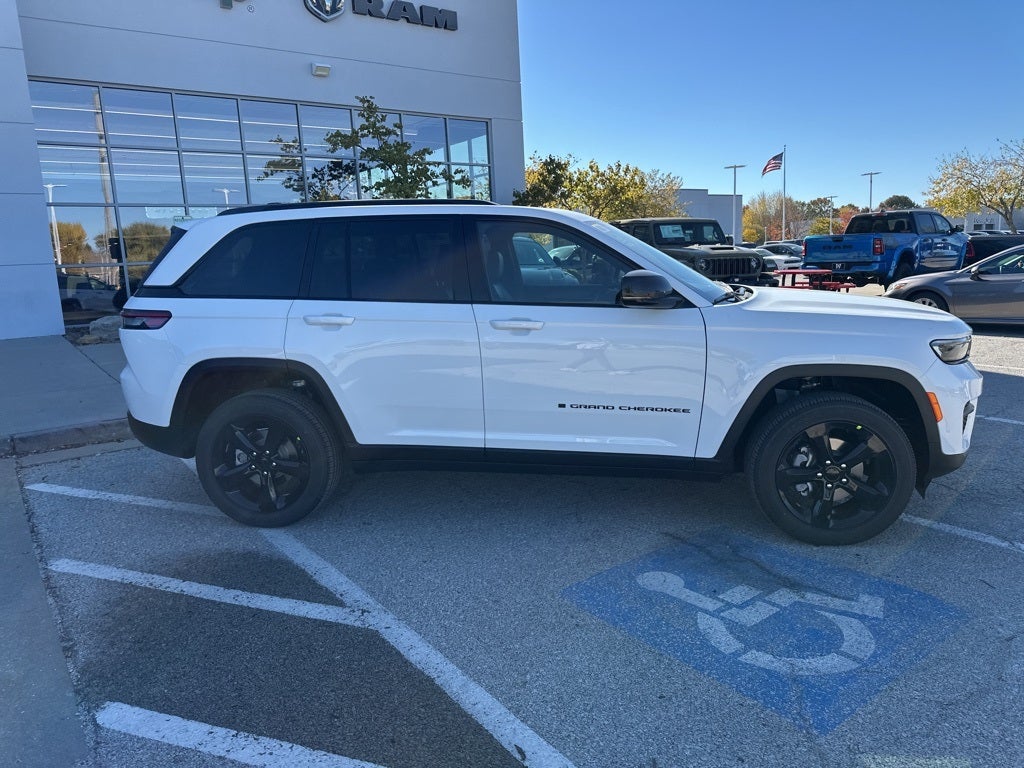 2025 Jeep Grand Cherokee Altitude X