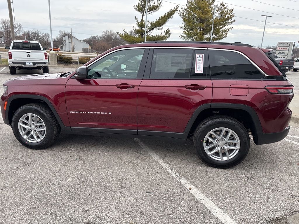 2026 Jeep Grand Cherokee Laredo