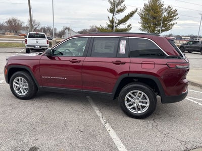2026 Jeep Grand Cherokee Laredo