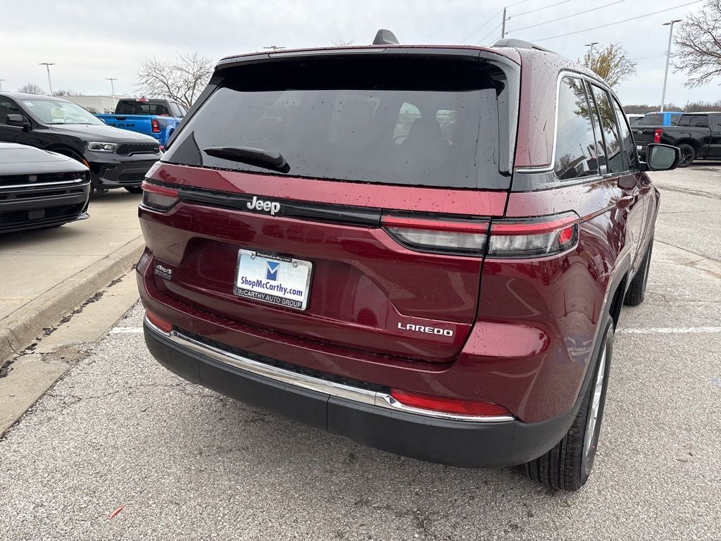 2026 Jeep Grand Cherokee Laredo