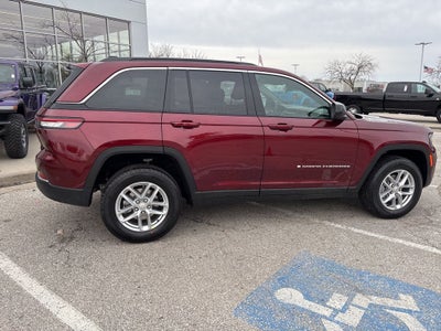 2026 Jeep Grand Cherokee Laredo