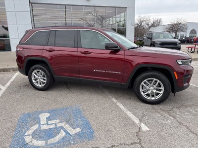 2026 Jeep Grand Cherokee Laredo