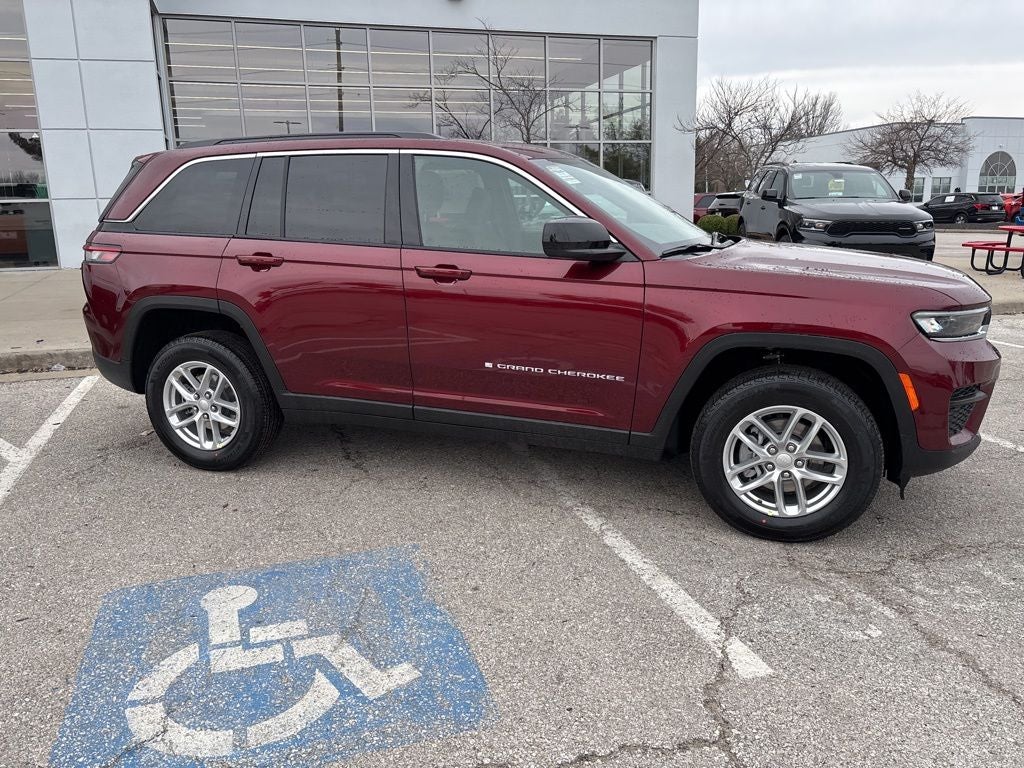 2026 Jeep Grand Cherokee Laredo