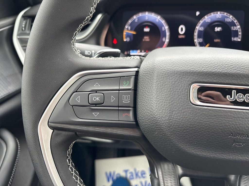 2026 Jeep Grand Cherokee Laredo