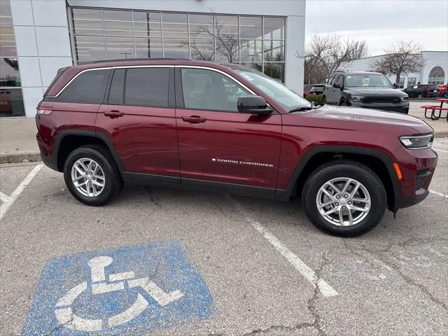 2026 Jeep Grand Cherokee GRAND CHEROKEE LAREDO 4X4