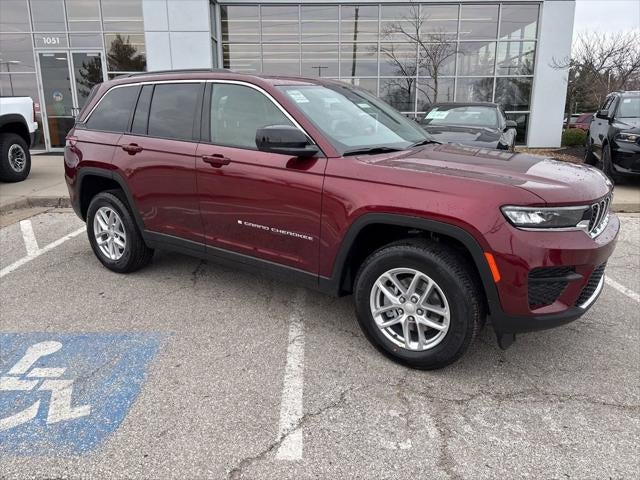 2026 Jeep Grand Cherokee GRAND CHEROKEE LAREDO 4X4