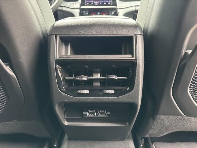 2026 Jeep Grand Cherokee GRAND CHEROKEE LAREDO 4X4