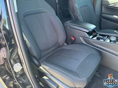 2023 Jeep Grand Cherokee Laredo 4x4