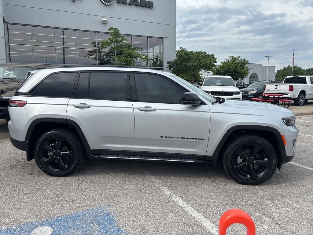 2024 Jeep Grand Cherokee Altitude X