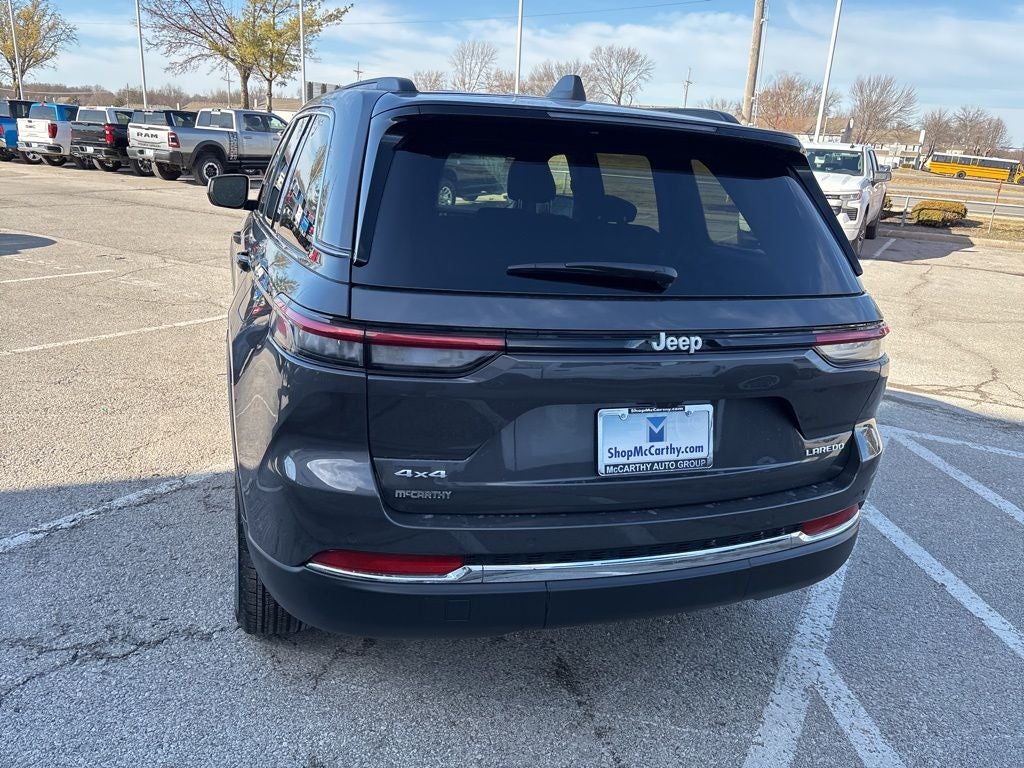 2026 Jeep Grand Cherokee Laredo