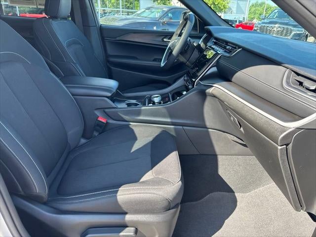 2024 Jeep Grand Cherokee Laredo X 4x4