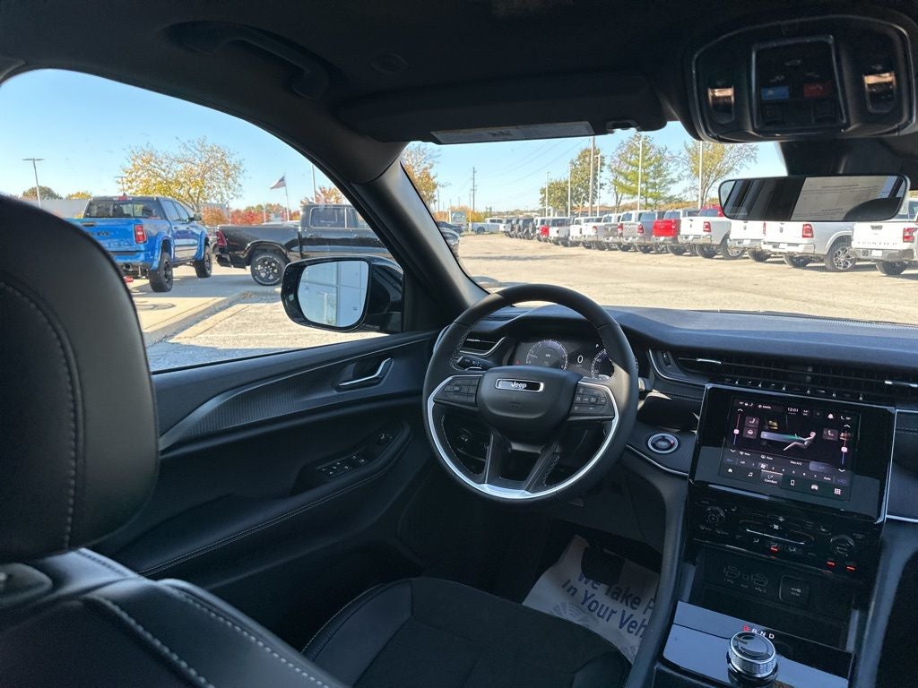 2025 Jeep Grand Cherokee Altitude X