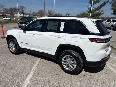 2026 Jeep Grand Cherokee GRAND CHEROKEE LAREDO 4X4