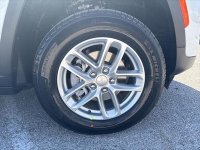 2026 Jeep Grand Cherokee GRAND CHEROKEE LAREDO 4X4
