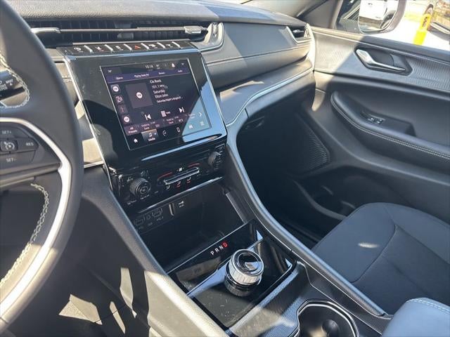 2026 Jeep Grand Cherokee GRAND CHEROKEE LAREDO 4X4