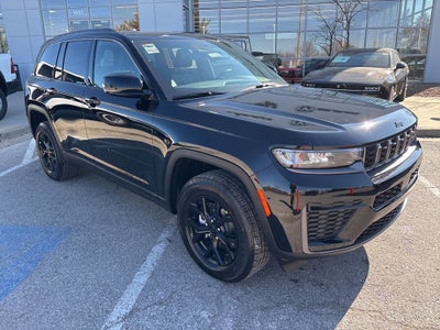 2026 Jeep Grand Cherokee Laredo